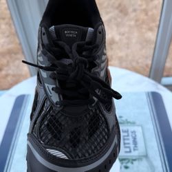 Bottega Veneta Orbit  