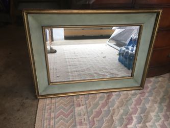 Beautiful Heavy Decorative Mirror,worth $275