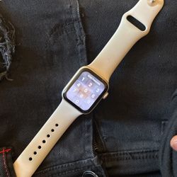 Apple Watch 2nd Gen 40mm 