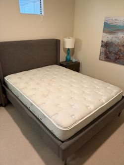*LIKE NEW* Serta Mattress - $150 OBO