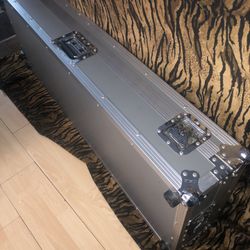 Pedaltrain  Grande in Heavy Duty Flight Case + Extras like NEW! 