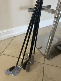 Set Of Six Golf Clubs Iron