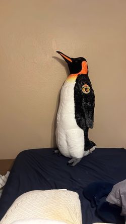 Emperor penguin by Melissa and Doug