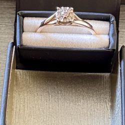 Diamond Circle Center Promise Ring 1/10 ct tw 10K Yellow Gold