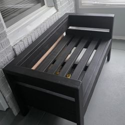 Indoor/Outdoor Patio Furniture