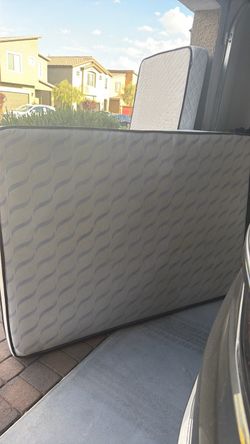 Full mattress