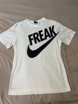 Nike shirt medium $10