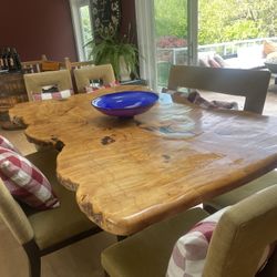 SOLID WOOD DINING TABLE WITH LIVE EDGE AND VINTAGE METAL LEGS!!!