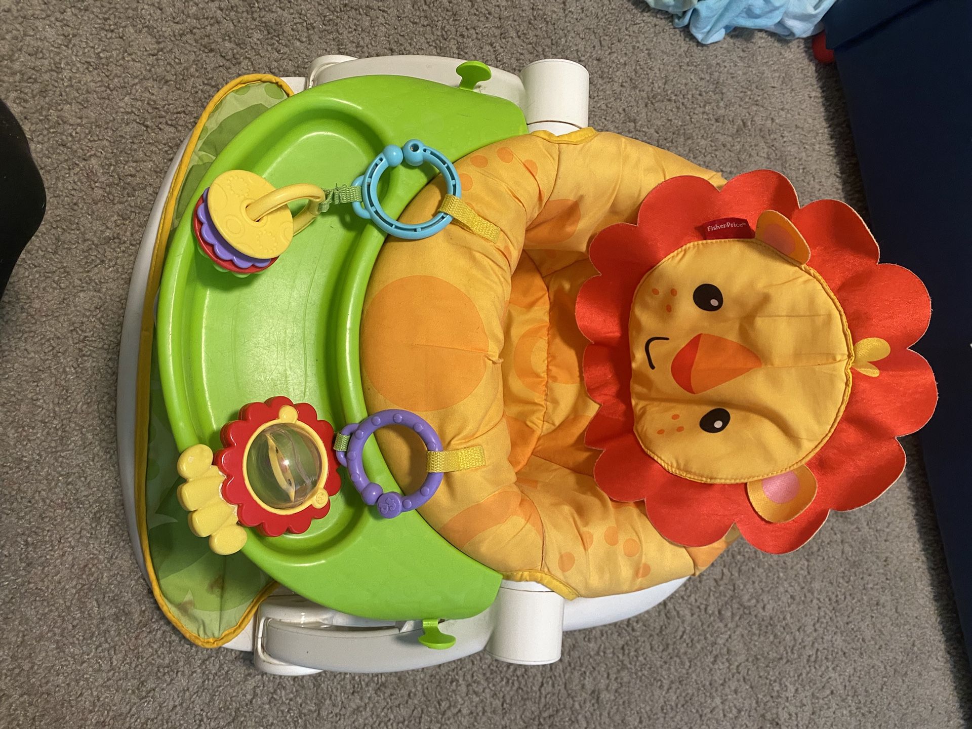 Lion Sit Me Up Seat
