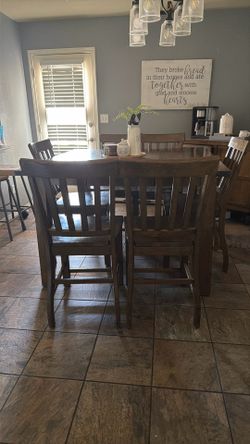 Kitchen table