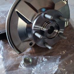 Front Driver Side Wheel Hub With Bearing 