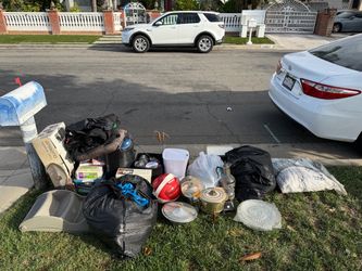 Free curb alert