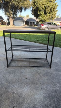 Shoe rack