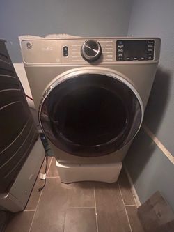 🔥 GE Front Load Washer & Dryer Set – Matching Set