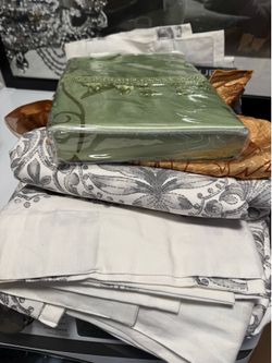 Curtain Lot – 3 Sets / Multiple Panels – EnVogue, Linda & Gold Jacquard