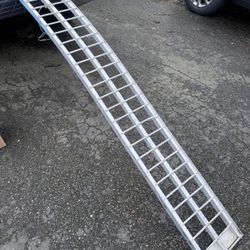 5 Star MFG inc wheeled equipment loading ramps w/ 750 load capacity