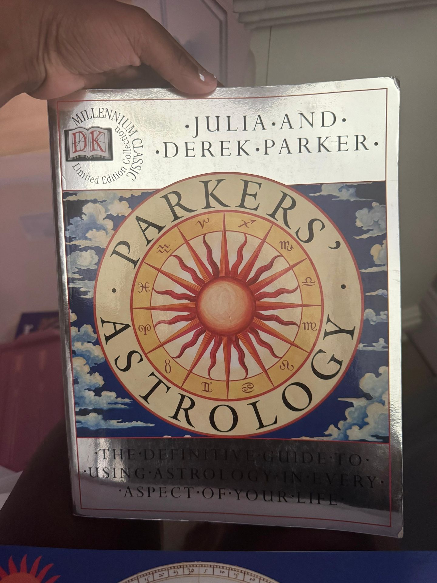 Parkers' Astrology: The Definitive Guide to Using Astrology in Every Aspect of Your Life
