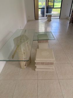 Tables excellent condition