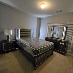 🔥 LED Queen or King Bedroom Set 🔥 $1575