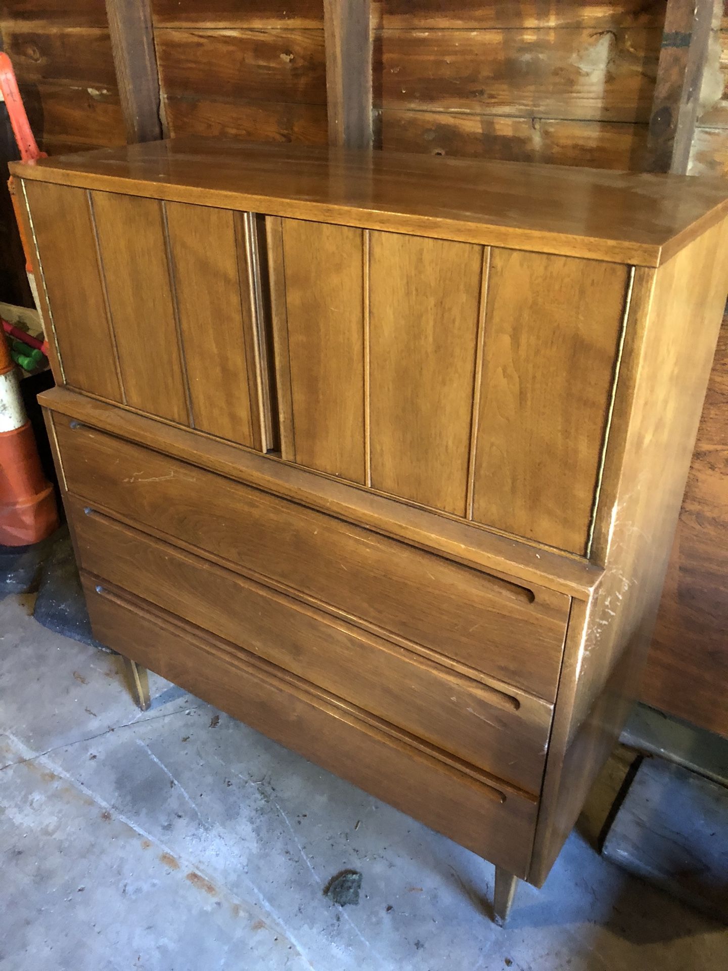 Vintage American of Martinsville bedroom Dresser