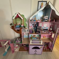 Barbie House With Tons Of Extras