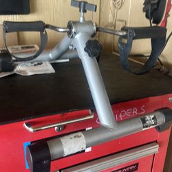 Stationary bike exercise machine