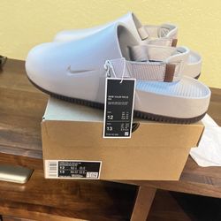 Calm Nike Mule 
