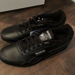 REEBOK CLASSIC SIZE 10 Brand New