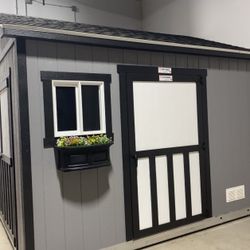 Premier Pro Ranch 10 x 12 Loaded With Extras 