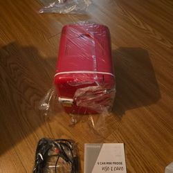 Frigidaire 6 Can Mini Refrigerator