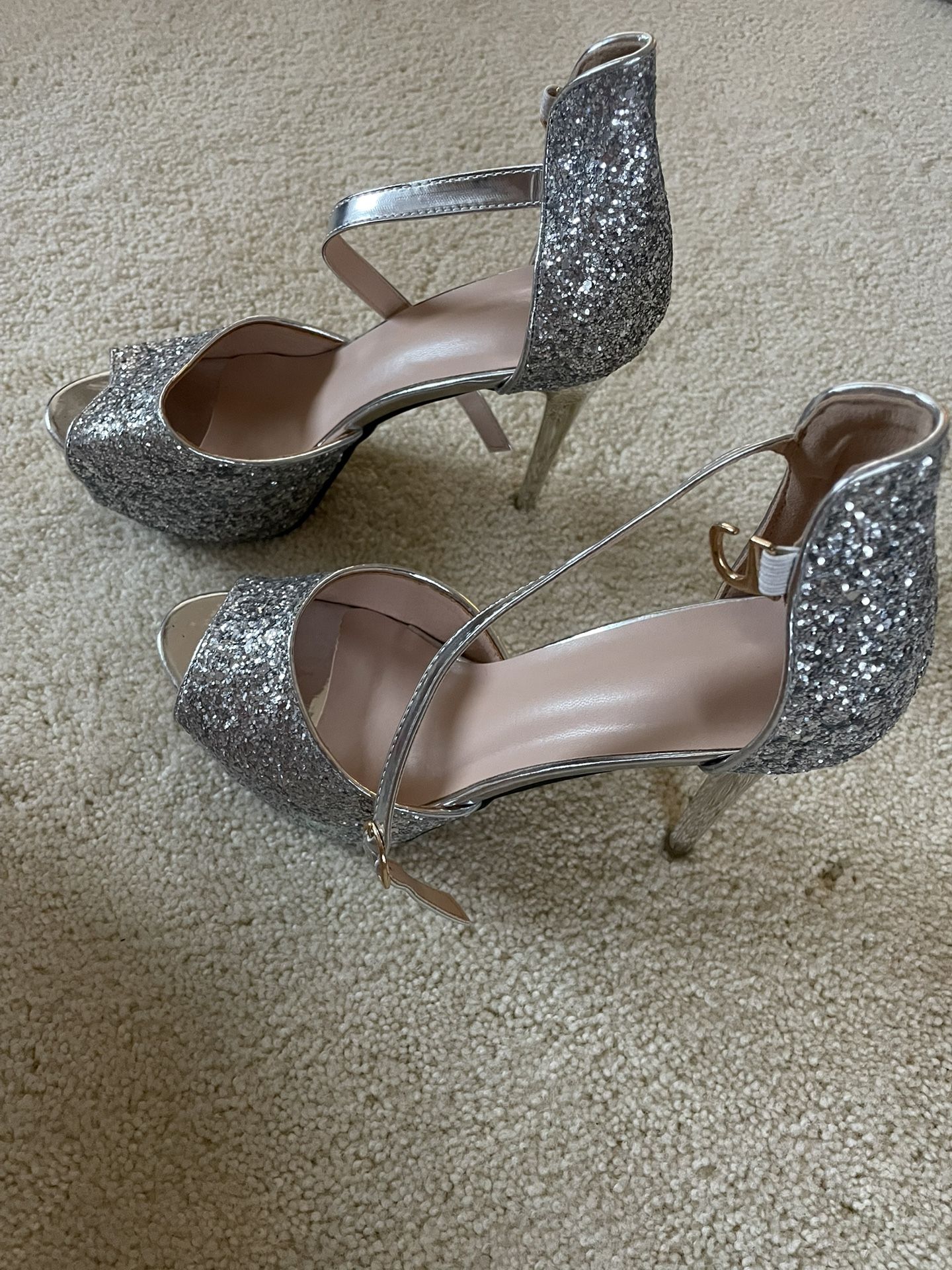 Silver Sparkle Decor Peep Toe Stiletto Heeled Ankle Strap Pumps Size 8.5/ Eu39