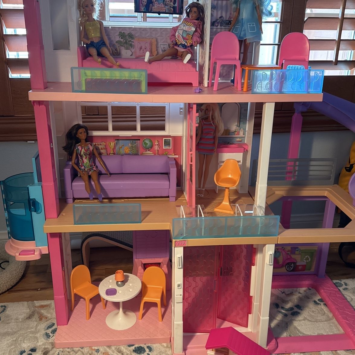 Vintage barbie dream house 1990 deals