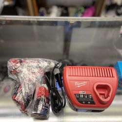 Milwaukee 1/4” Hex 2-speed Electric Screw Driver With Battery And Charger 