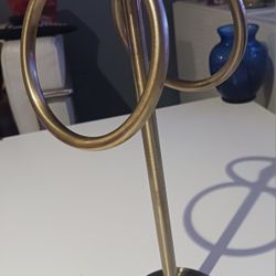 Used Hand Towel Holder