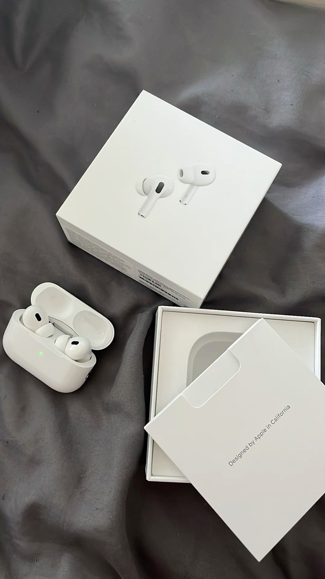 Air Pod Pros ( New )