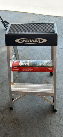 Werner 2ft Step Ladder