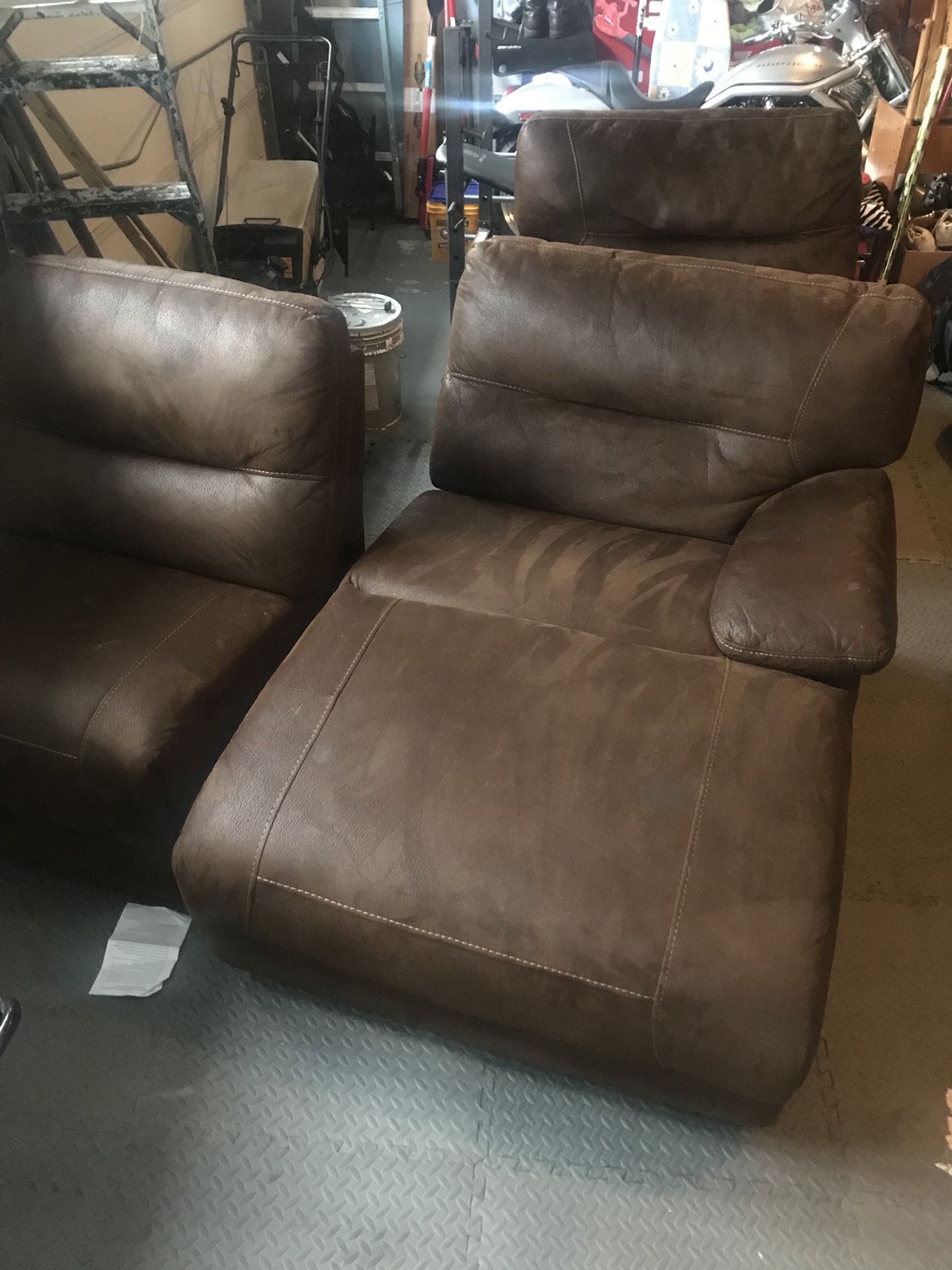 Extra large Brown Sectional