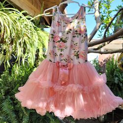 Girl's Dress 5/6 Years