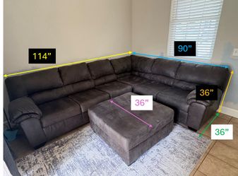 Large Gray Sectional Couch + Ottoman – Excellent Condition