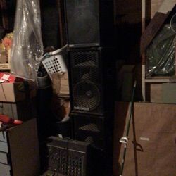 Carvin Six Channel Sound Board And Three Pa Speaker