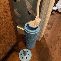 Free Toilet Brush & Container 