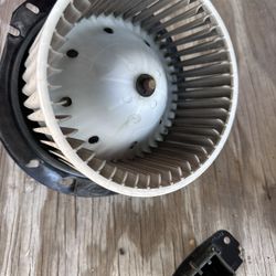 1998 Ford Ranger A/C Blower Motor And HVAC Blower Motor Resistor