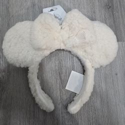 White Sherpa Minnie Ears