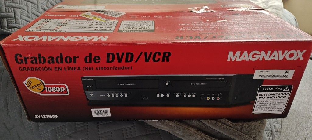 Magnavox ZV427MG9A DVD/VCR