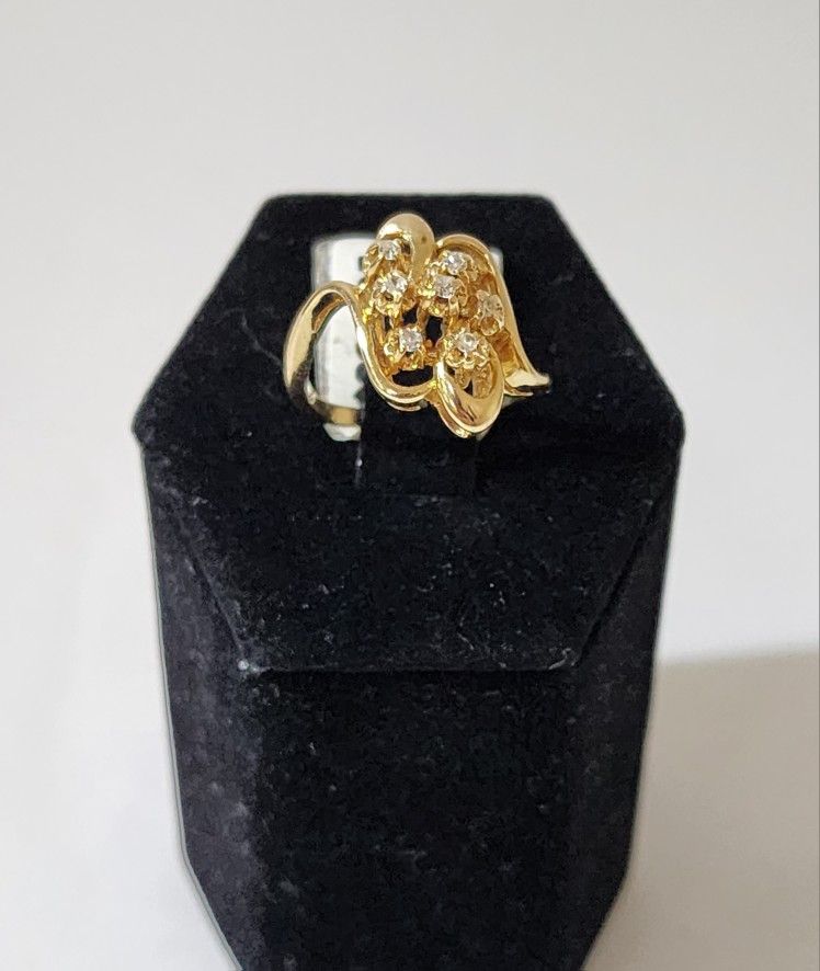 Abstract Ring .24CTW 14K 3.5g