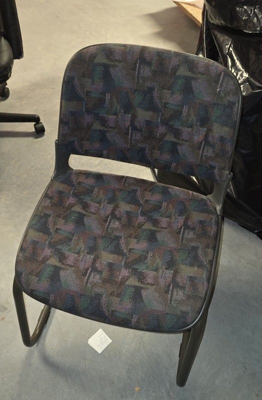 4 Comfortable Chairs Office,  Break Room