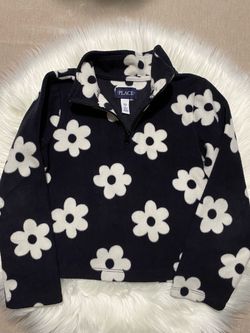 Girl's Fleece Sweatshirt Size 6