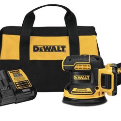 DeWALT 5” Random Orbit Sander Kit (DCW210D1)