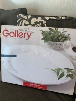 Large serving platter