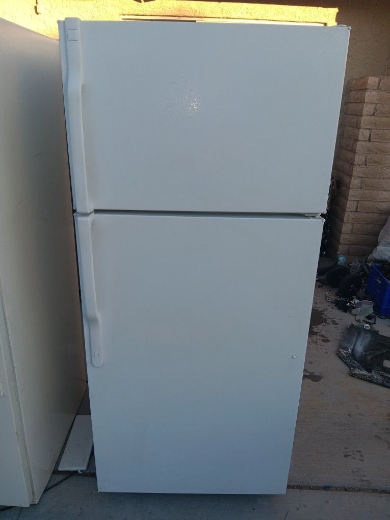 Refrigerator Free Deliver